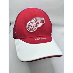 DETROIT Red Wings used‎ (Flexfit) NHL Baseball Cap Trucker Hat Rebok Red White